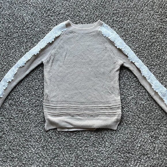 Cream And White Lace Boho Sweater, Women's Large Floral Lace Long Sleeve Shirt - Picture 3 of 8